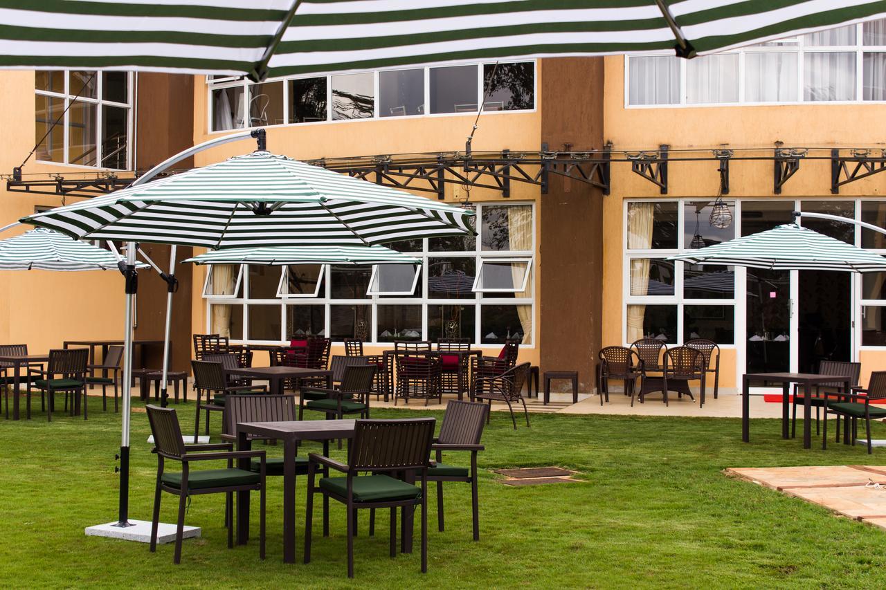 Elysian Resort Gathanga ภายนอก รูปภาพ